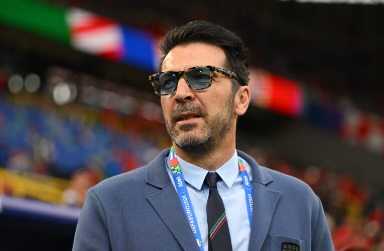 لحظة من اليورو.. هكذا كان رد فعل بوفون بعد إقصاء إيطاليا من البطولة
