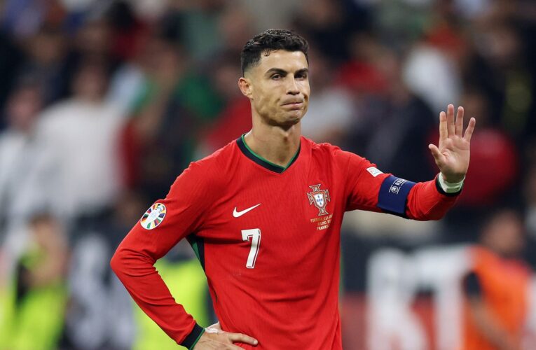 من الدموع إلى الانتصار.. رحلة رونالدو في اليورو خلال 6 نسخ للبطولة
