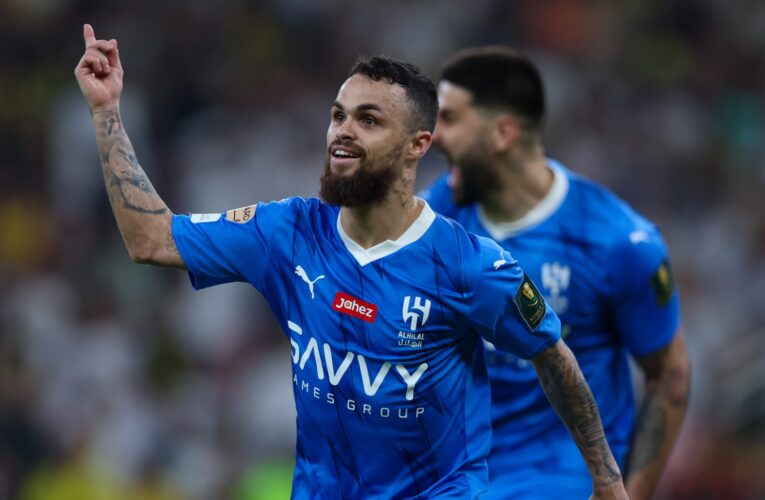رحلته استمرت قرابة عامين ونصف.. الهلال السعودي يودع محترفه ميشيل ديلغادو