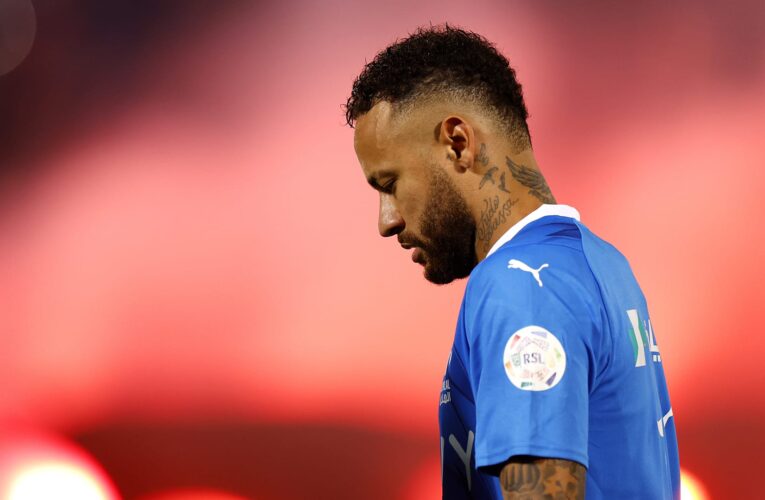 نيمار يكشف عن تطورات حالته الصحية.. ويقدم وعداً لجماهير الهلال السعودي