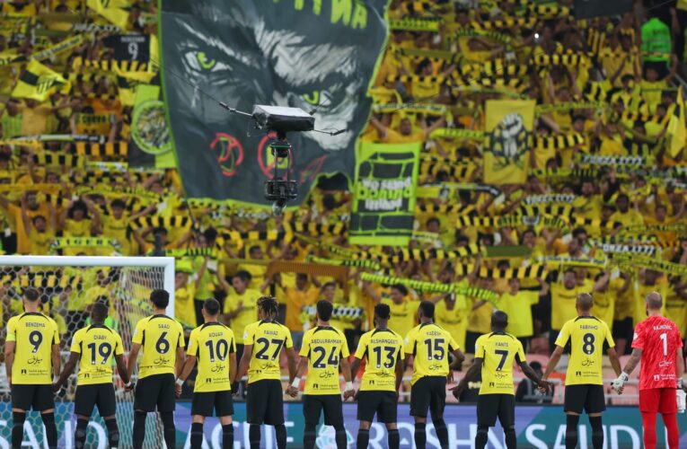 السعودية.. اتحاد جدة يعلن انتقال اثنين من لاعبيه إلى نادٍ بلجيكي
