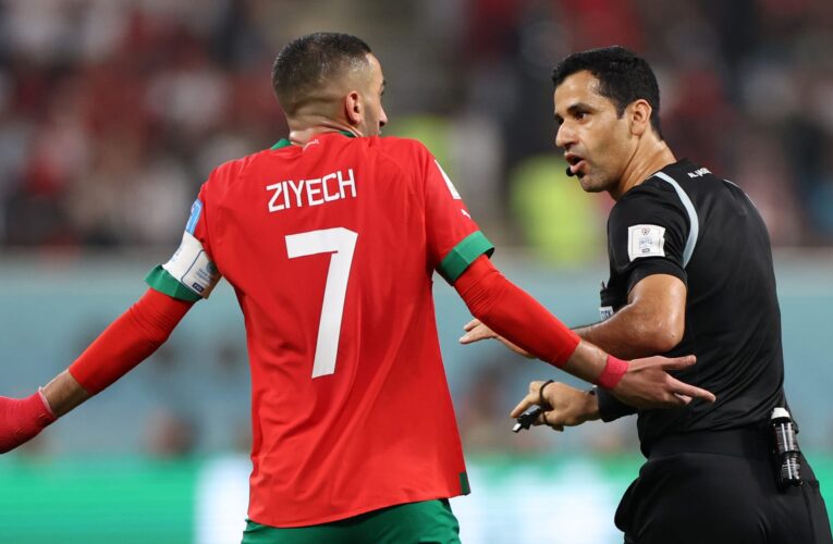 “واقعة غريبة” في مباراة المغرب والغابون.. هذا ما حدث