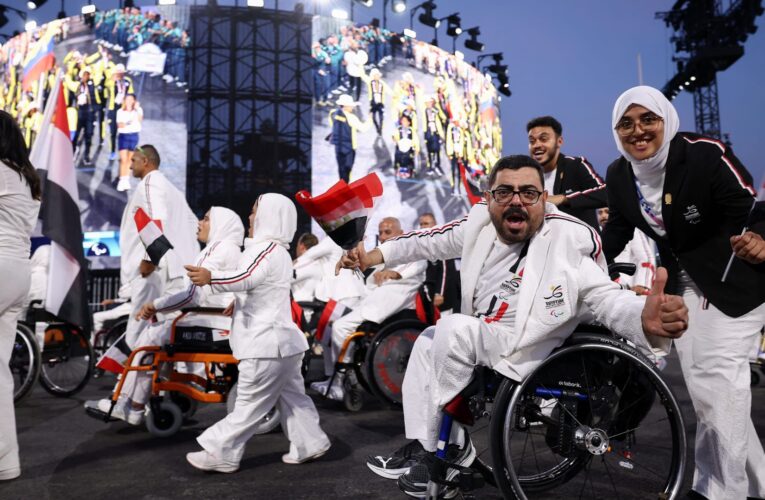 “نجاحاتكم علامة مضيئة”.. السيسي يهنئ أبطال مصر الحاصلين على ميداليات بارالمبية في باريس 2024