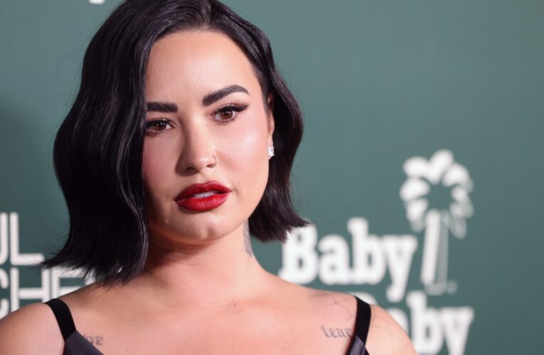 ديمي لوفاتو تدعو لحماية الفنانين الأطفال في فيلمها الوثائقي “Child Star”