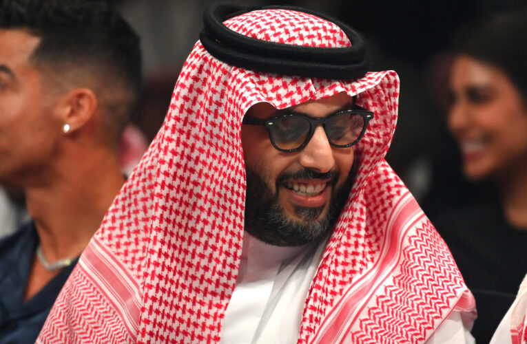 نبأ سار من تركي آل الشيخ لجماهير الهلال السعودي