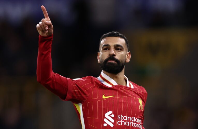 محمد صلاح يسجل هدفا “عالميا” في دوري أبطال أوروبا.. وينفرد برقم قياسي