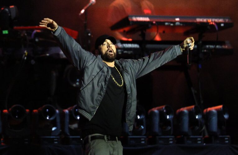 إمينيم سيصبح جَدًا.. أعلن عن ذلك بطريقة مؤثرة