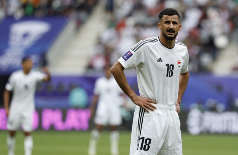 آخر تطورات الحالة الصحية لأيمن حسين.. هل يستطيع المشاركة مع منتخب العراق؟