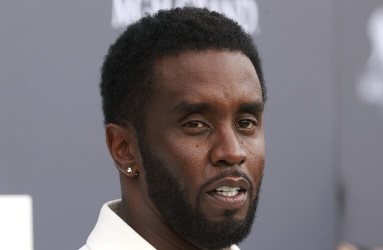 تحديد موعد محاكمة شون كومز بقضية الابتزاز والاتجار بالجنس