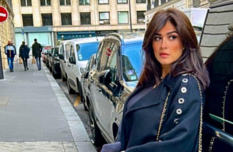 ياسمين عبدالعزيز تعبر عن غضبها من خبر يزعم لقاءها بالعوضي