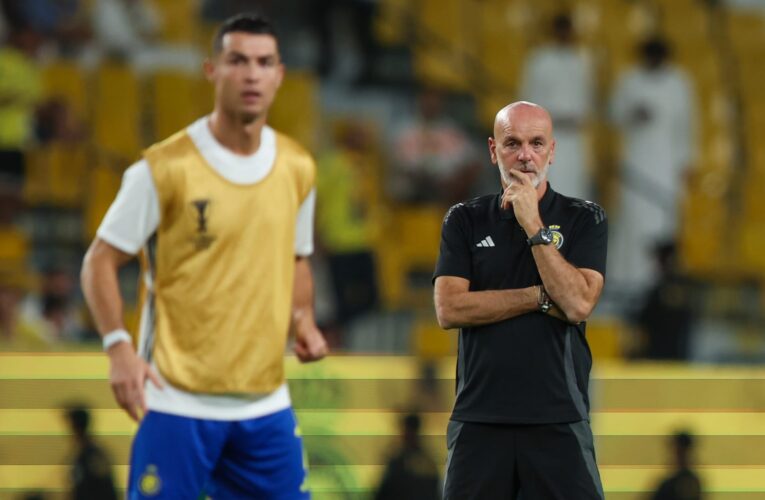 السعودية.. رونالدو ورفاقه يحتفون بذكرى ميلاد مدرب النصر