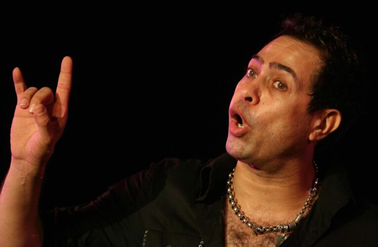 هكذا تعامل الفنان المصري حكيم مع “شائعة” القبض عليه في الإمارات