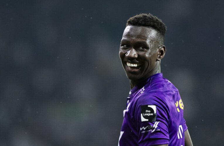 السعودي مروان الصحفي يتألق مجددًا في الدوري البلجيكي.. ماذا قدّم أمام كلوب بروج؟