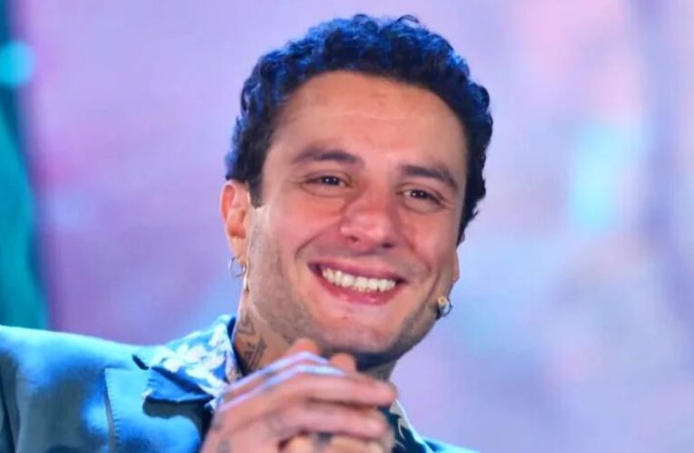 “أعيش أزمة منتصف العمر”.. أحمد الفيشاوي يحتفل بعيد ميلاده الـ 44