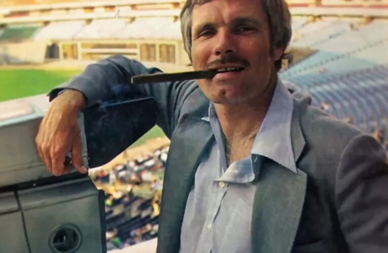 مسلسل يستكشف حياة مؤسس CNN تيد تيرنر ومسيرته المهنية