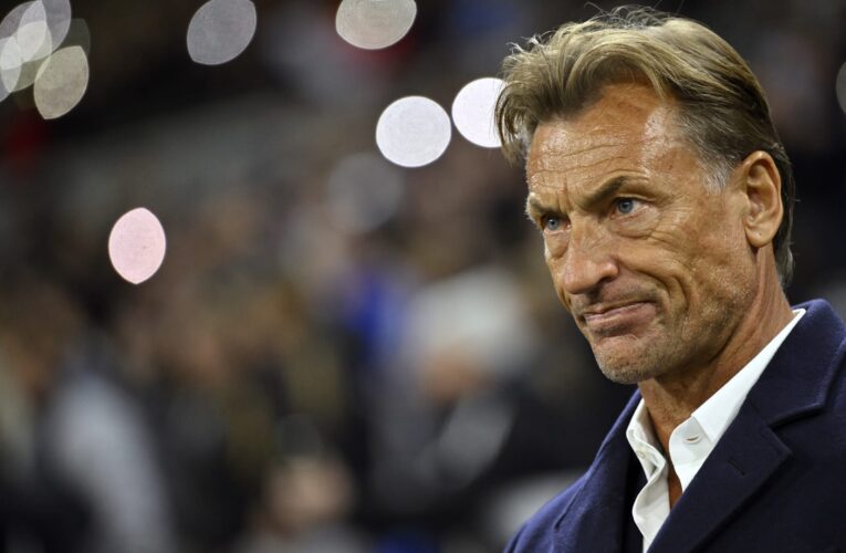 السعودية.. رينارد يكسب القلوب بحديثه عن فهد المولد و”الأخضر” بحاجة لهدوء ما بعد العاصفة