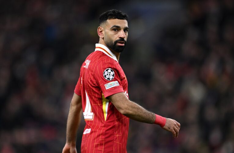 محمد صلاح يواجه سؤالاً جديداً حول مستقبله في ليفربول.. كيف أجاب؟