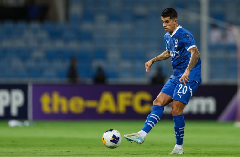 متابعون يشيدون بأداء كانسيلو في مباراة الهلال والرائد.. ماذا قدم؟