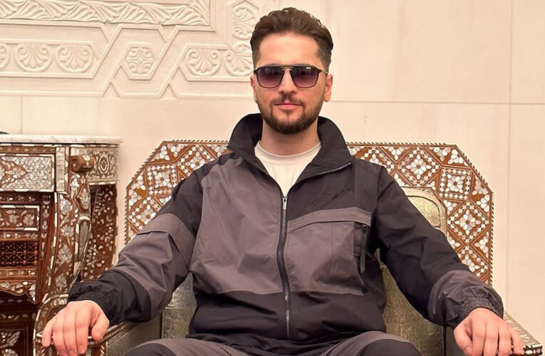 جلس على كرسي الرئيس.. تيكتوكر سوري يثير الجدل بصورة له في القصر الرئاسي بدمشق