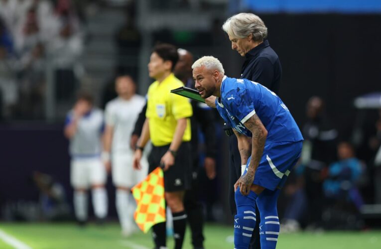 السعودية.. هكذا احتفى الهلال بفوز جيسوس ونيمار بجائزتين من “غلوب سوكر”