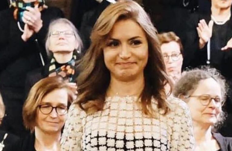 “قبل اللام”.. المغنية السورية رشا رزق تشارك في أغنية عن حياة اللجوء