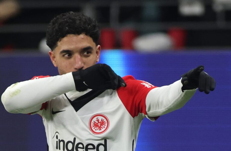 لا يتوقف عن هز الشباك.. عمر مرموش يقود فرانكفورت لتحقيق فوز جديد في الدوري الألماني