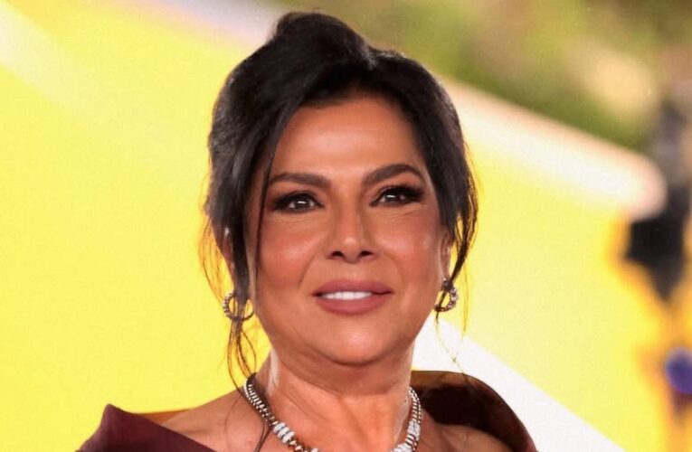 صباح الجزائري تحتفل بعيد ميلادها الـ 70 على أنغام إليسا