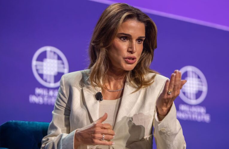 الأردن.. الملكة رانيا تثير تكهنات بتدوينة “الجاي أغلى” بصورة