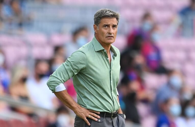 السعودية.. تصريح “طريف” من مدرب القادسية عن مواجهة الهلال