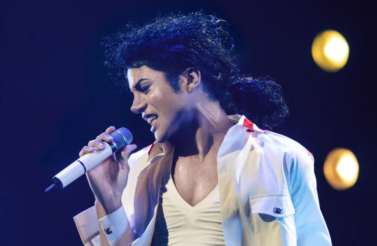 لماذا قد يتطلب فيلم السيرة الذاتية لمايكل جاكسون إعادة التصوير؟ إليكم ما نعرفه عن المشروع