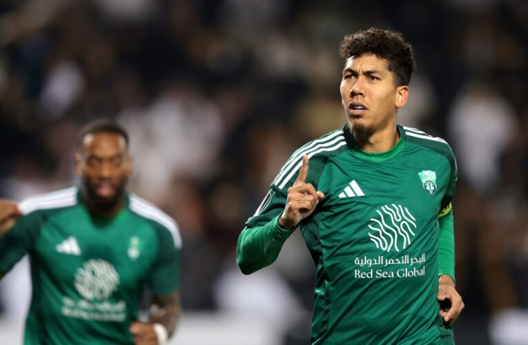 بهذه الطريقة.. فيرمينو يسجل واحدًا من أجمل أهداف الأهلي السعودي هذا الموسم