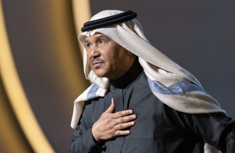 أصالة تعلق على حفلي محمد عبده في الرياض: “المطرب الأول والأهم”