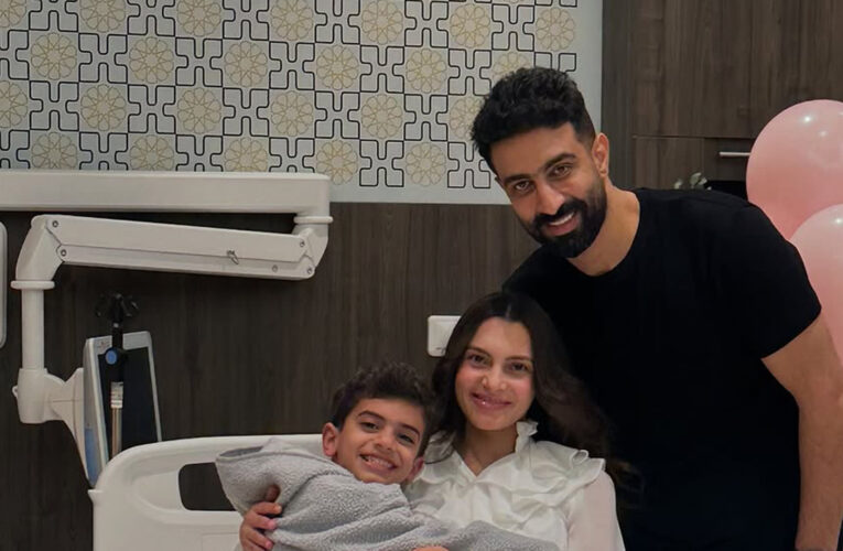 كارمن سليمان تعلن عن ولادة طفلتها في الرياض