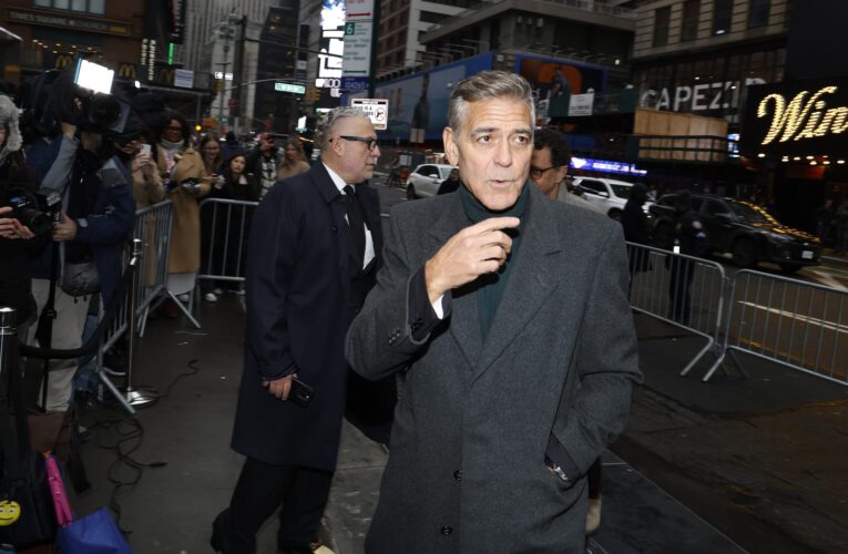 جورج كلوني يعيش حياة قد تكون مفاجئة للكثيرين