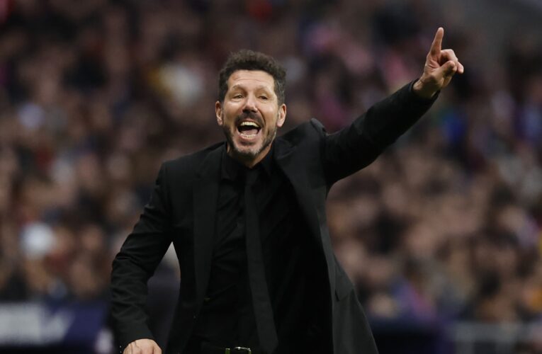 رد فعل سيميوني على هدف خوليان ألفاريز في مرمى ريال مدريد يثير تفاعلاً