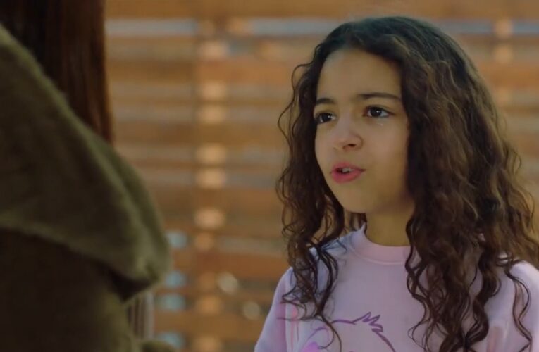 “فضيحة دولية”.. تفاعل مع ظهور مكة محمد صلاح في “كامل العد++”