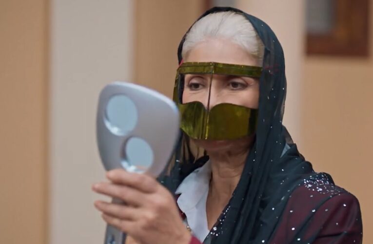 سوسن بدر بالبرقع الإماراتي في مسلسل “الباء تحته نقطة”