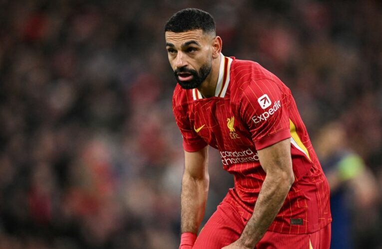لقطة لمحمد صلاح بعد مباراة ليفربول وباريس سان جيرمان تشعل تفاعلاً