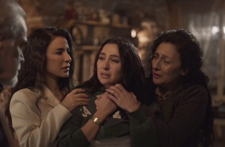 بكت بحرقة.. جيسي عبدو تنشر كواليس صفعة قاسية تلقتها في مسلسل “بالدم”