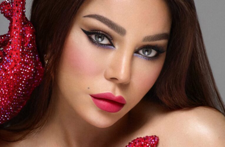 نقابة المهن الموسيقية بمصر توقف منح تصاريح الغناء لهيفاء وهبي