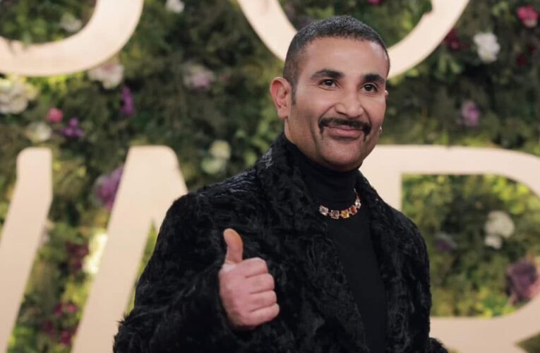 أحمد سعد يهدي زوجته علياء بسيوني سيارة فاخرة