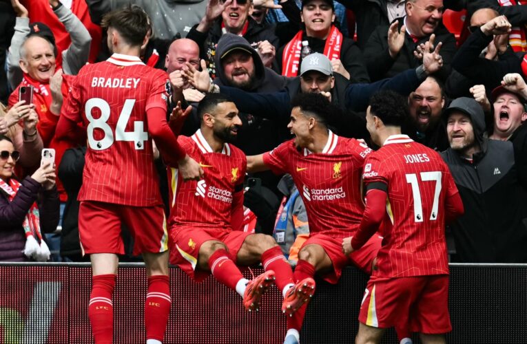 كم نقطة تفصل ليفربول عن الفوز بلقب الدوري الإنجليزي هذا الموسم؟