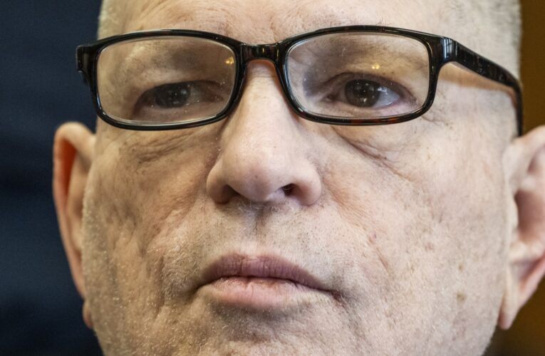 اُعتبرت إدانته انتصارًا لحركة “MeToo”.. ماذا تعني إعادة محاكمة هارفي واينستين؟