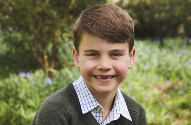 الأمير لويس نجل ولي العهد البريطاني يحتفل بعيد ميلاده السابع