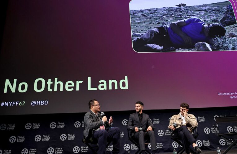 “أقوى من أي هجوم أو كفاح مسلح”.. ساويرس يعلق على فيلم “لا أرض أخرى”