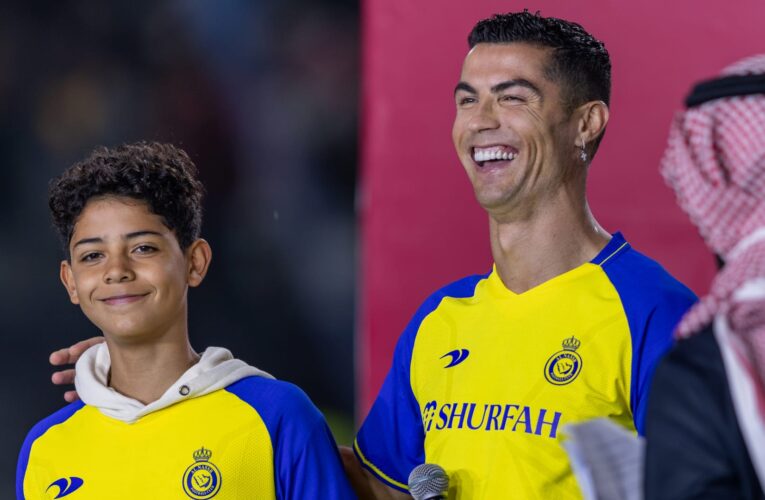 استدعاء نجل رونالدو إلى صفوف منتخب البرتغال يثير تفاعلاً