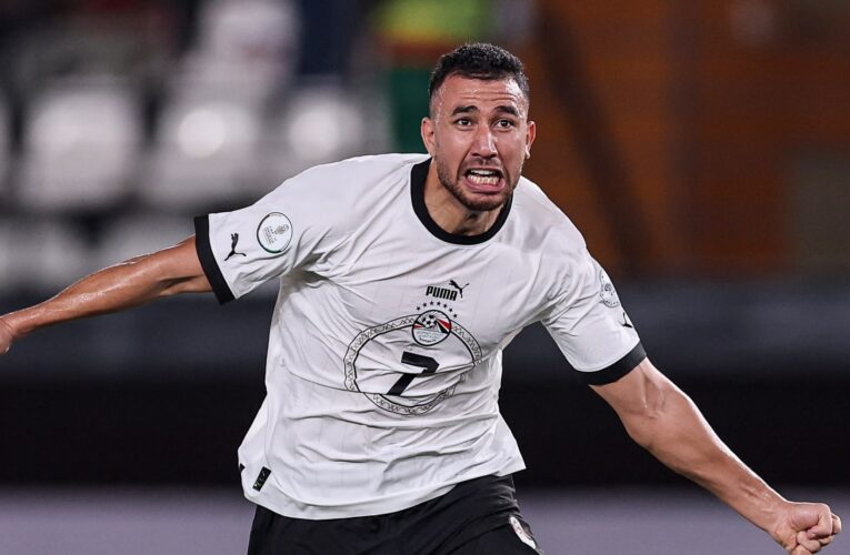 رسالة من أستون فيلا إلى تريزيجيه بعد انضمامه للأهلي المصري
