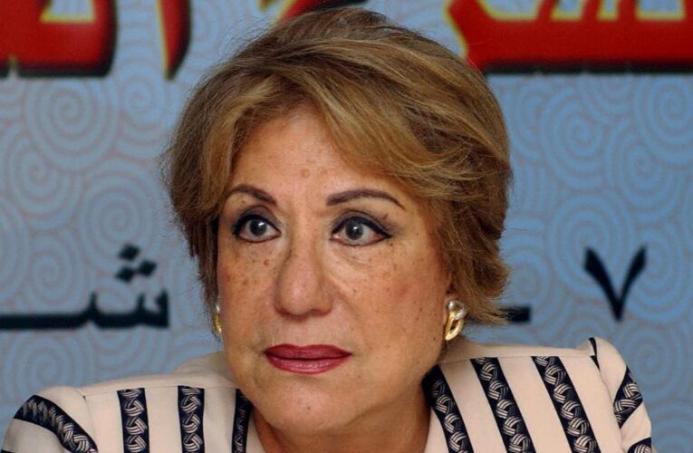 لقبت بـ “سيدة المسرح العربي”.. وفاة الممثلة المصرية سميحة أيوب عن عمر 93 عامًا