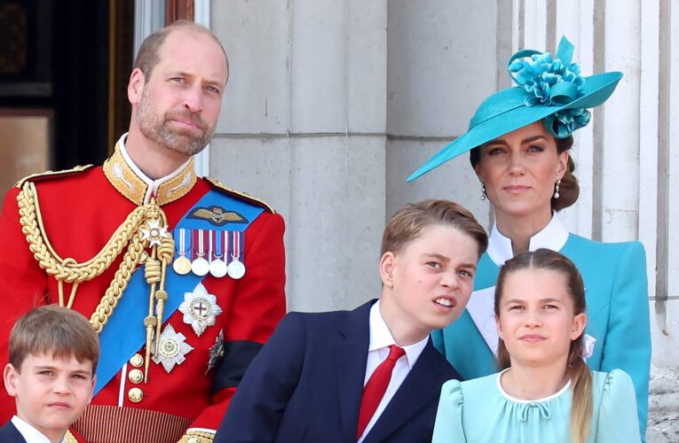 “قبل وبعد.. نحبك”.. أولاد الأمير ويليام يهنؤونه بعيد الأب