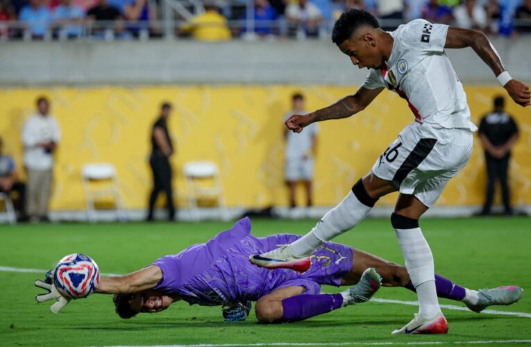 مصر.. علاء مبارك يعقّب على فوز نادي الهلال السعودي وفيديو ما فعله “بونو”